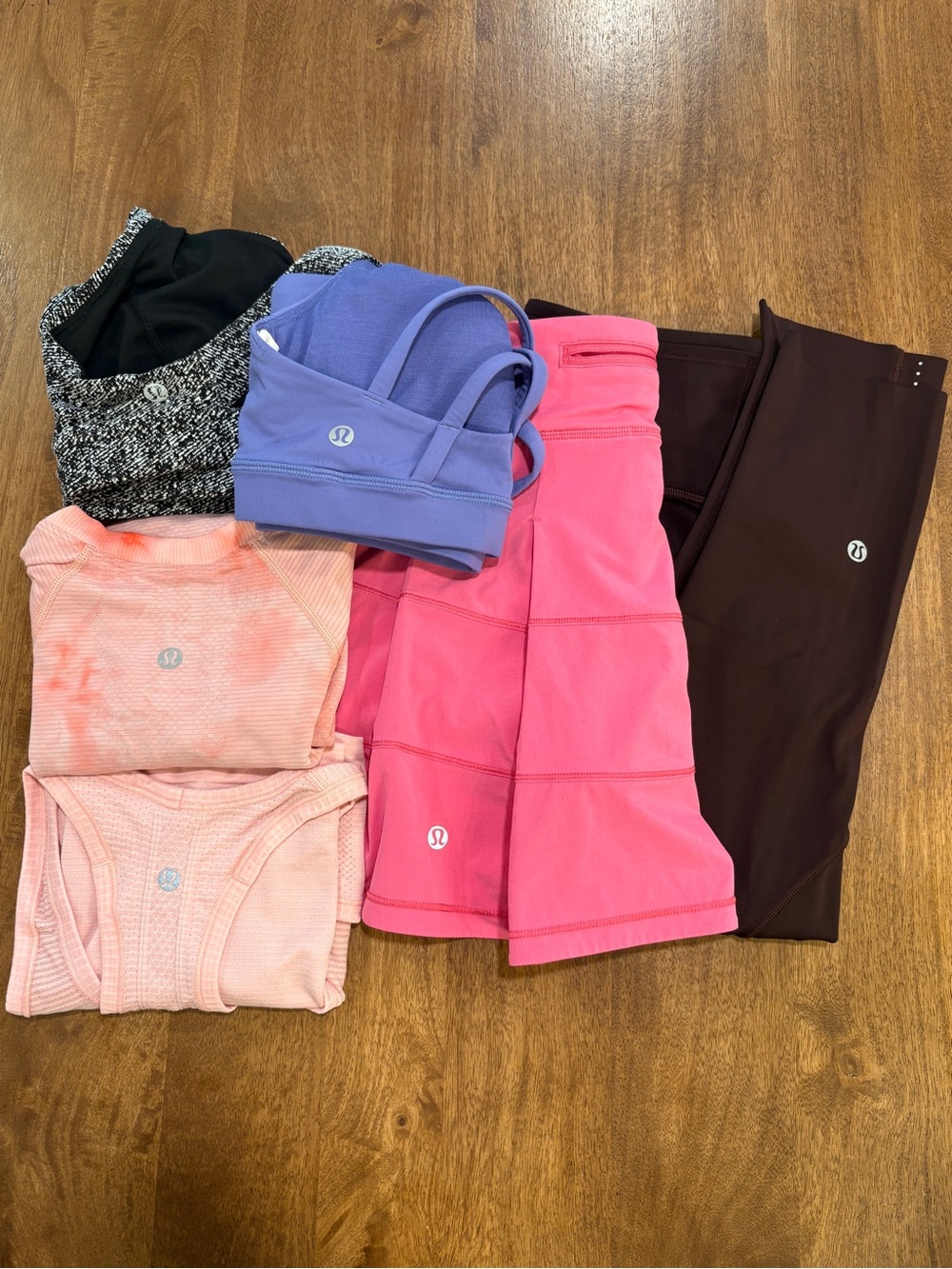 Lululemon Bundle Size 4